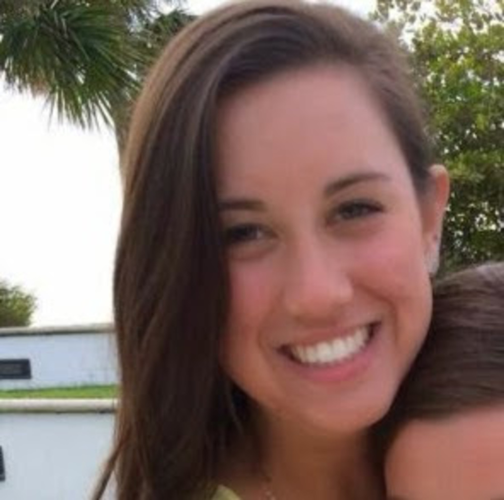 Meet your Posher, Alexandra